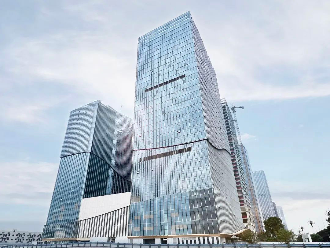 IMC Yuexiu Southern Smart Media Building